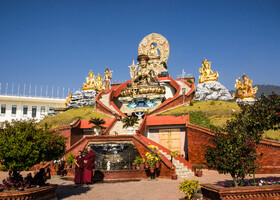 Катманду. Белый монастырь