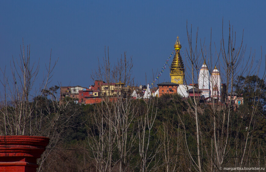 В Белом монастыре Копан. Катманду