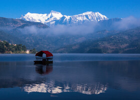 Озеро Бегнас. Королевство Непал