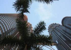 Куала-Лумпур и его знаменитые башни-близнецы