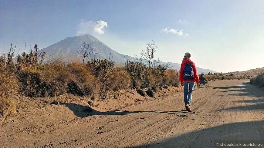 Вулканы Мексики: Попокатепетль и Истаксиуатль (Popocatepetl - Iztaccihuatl National Park)