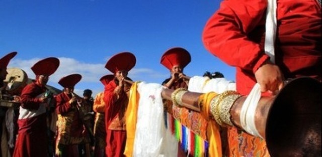 Узнайте даты тибетских праздников в 2014 году и спланируйте свое путешествие на праздник!