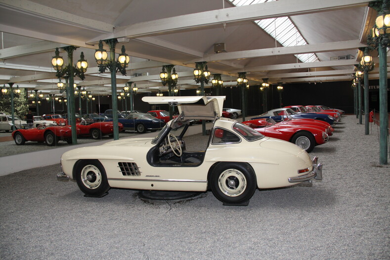 Автомобильный музей в Мюлузе (Mulhouse) 