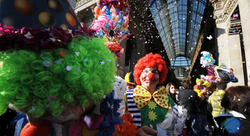 Миланский Карнавал 2014 года. Праздник и парад на площади Дуомо