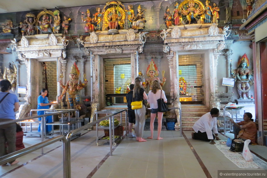 Жемчужина Сингапура — индуистский Храм Шри Мариамман 