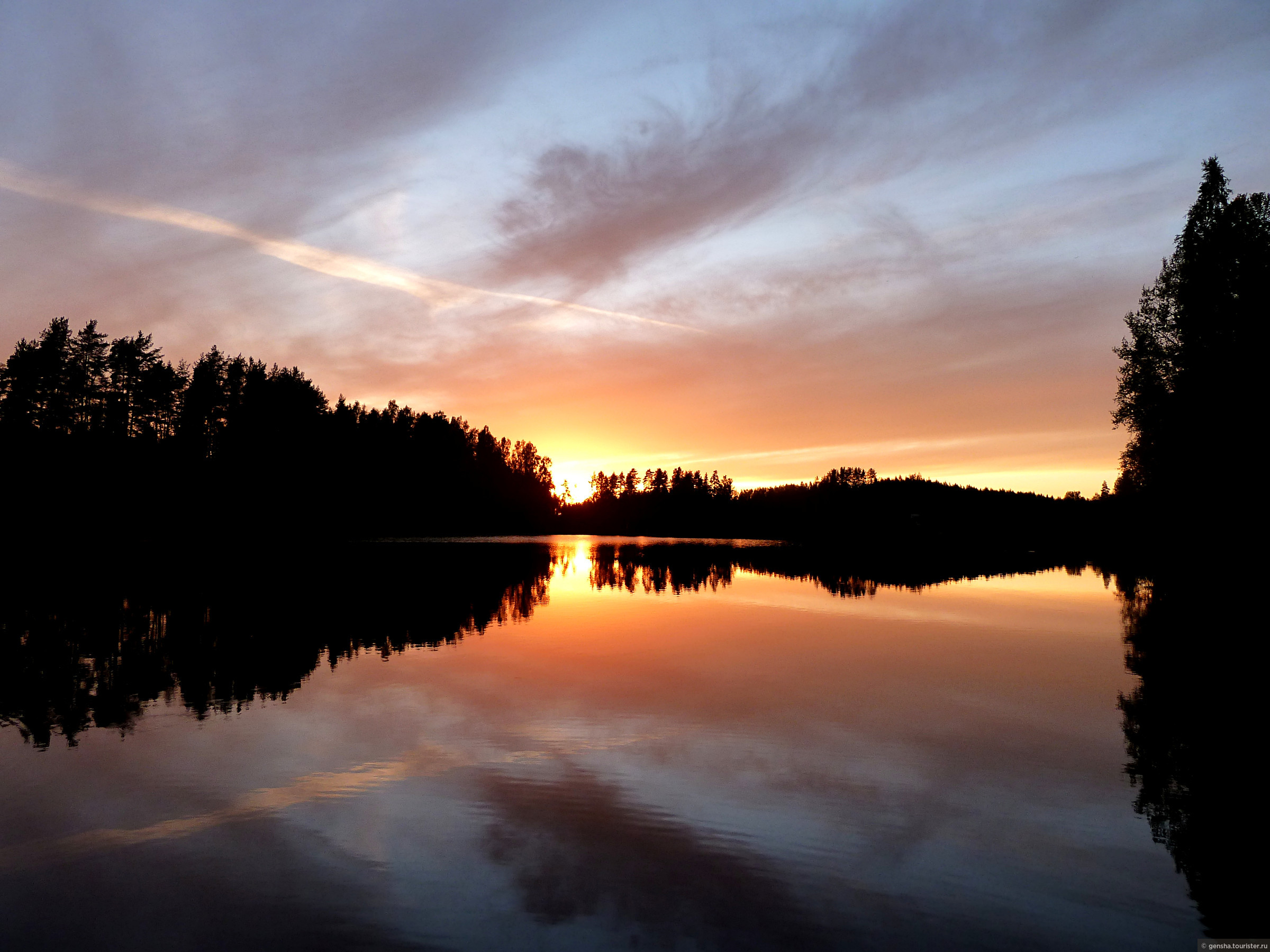 13 lakes. Озеро бодом Финляндия. Озеро Bodom в Финляндии. Озеро бодом фото. Утро прекрасное недалекое озеро.