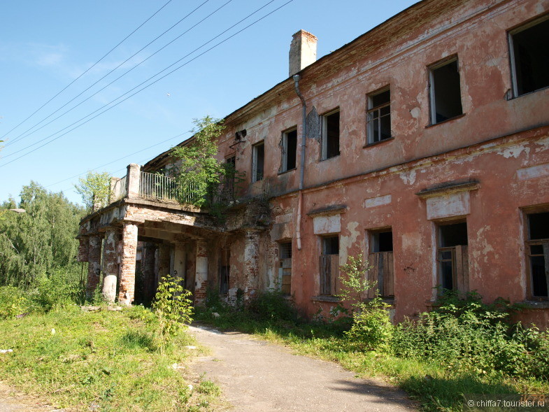 Дворянское гнездо. Усадьбы Волоколамского района. Безобразово, Ярополец.