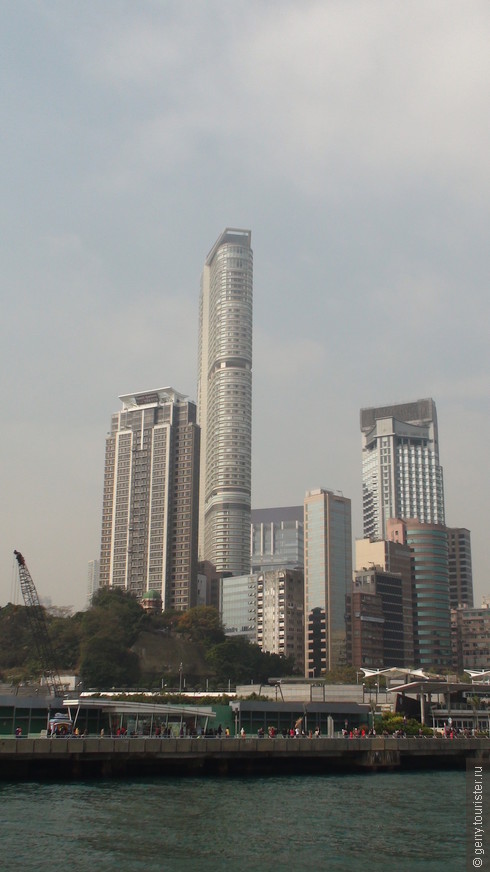 Вид на Гонконг с парома StarFerry