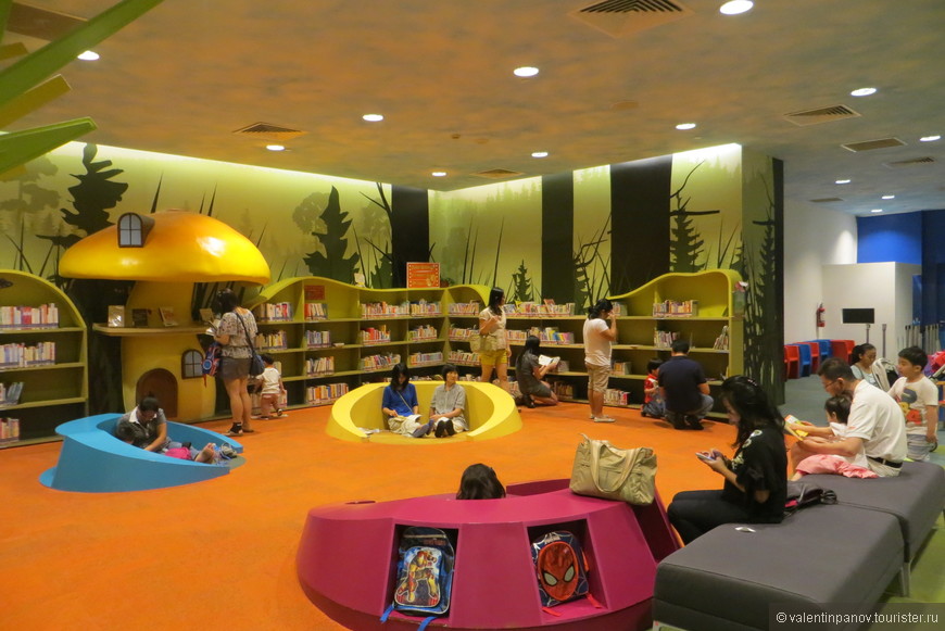 В бананово-лимонном Сингапуре ч.6 О, Боже, я начал восхищаться библиотеками!