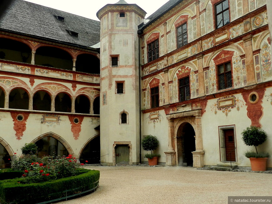 Замок Тратсберг (Schloss Tratzberg)