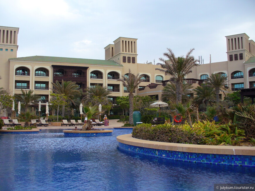  Отель Desert Islands Resort & Spa.