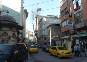 Стамбул: улицы, люди, кошки