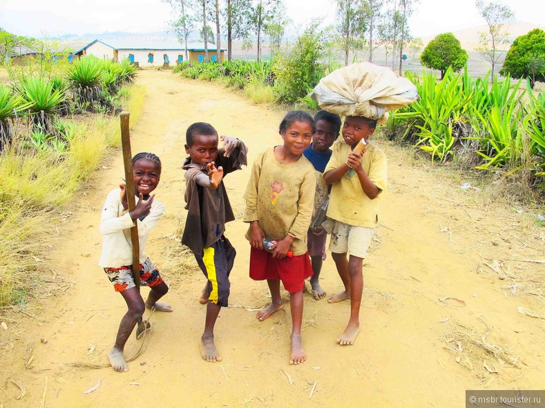 Как рожают на Мадагаскаре