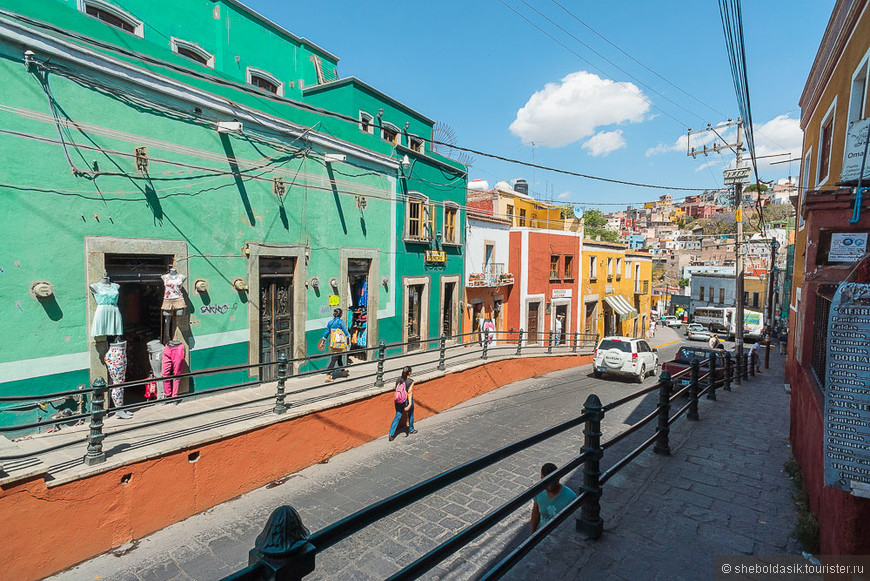 Достопримечательности Гуанахуато: город вертикалей и отсутствия параллелей
