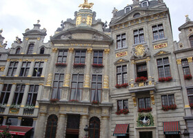 Самостоятельно в столицу Бельгии - Брюссель.