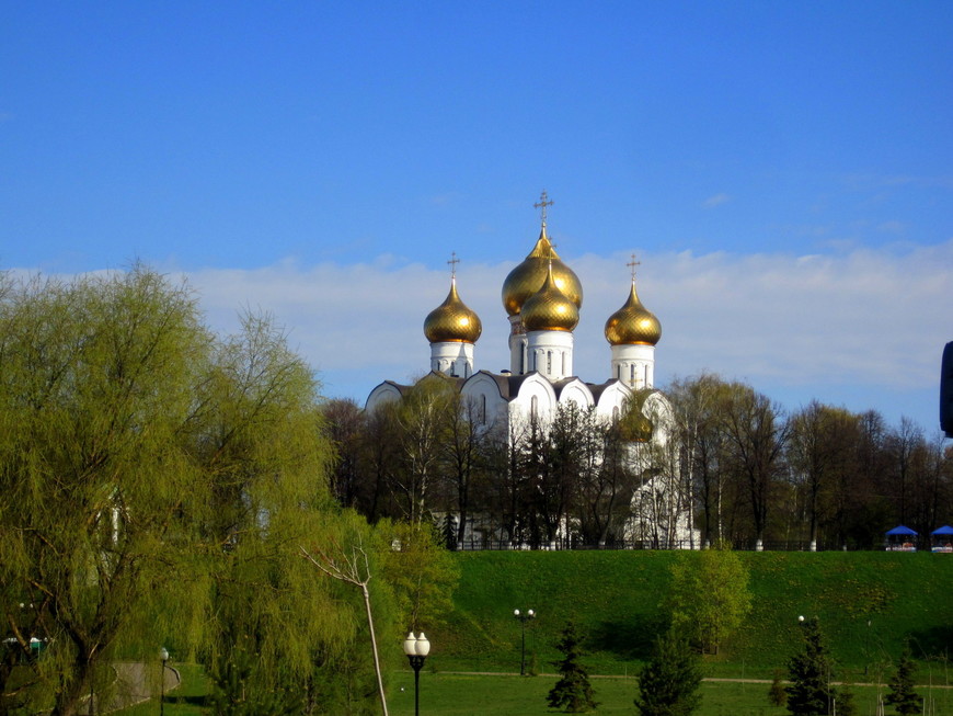 Ярославль: день открытия фонтанов – 1 мая 2014