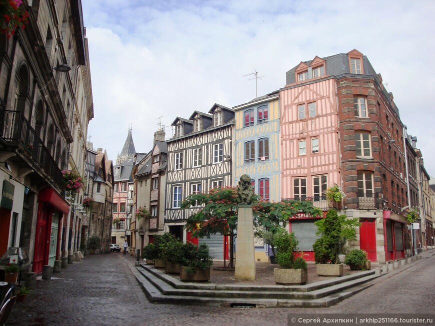 Самостоятельно из Парижа в столицу Нормандии — средневековый Руан