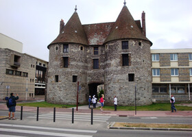 Башни 14 века
