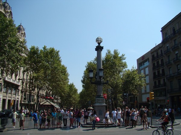 Гордая Каталония и имперский Мадрид