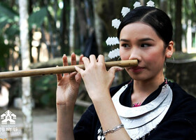 Фольклорная деревня народности Ли и Мяо