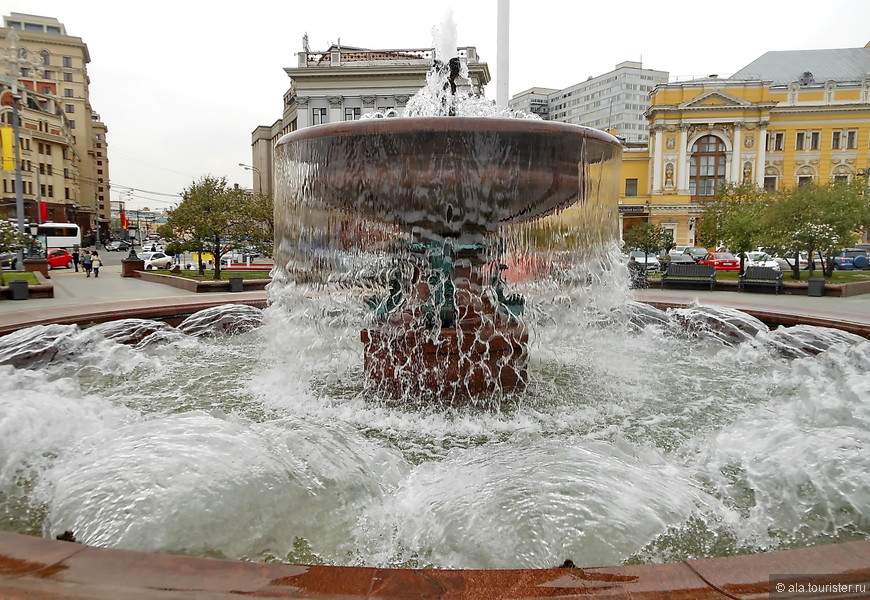 ГОВОРИТ И ПОКАЗЫВАЕТ МОСКВА!                