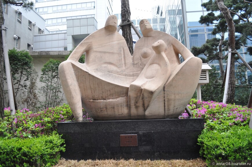 Сеул и его скульптуры