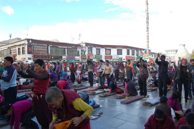 Путешествие в Тибет в июне на праздник Сагадава