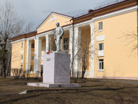 Краснокамск. Памятники и скульптуры