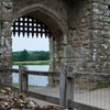 Средневековые ворота старого замка.