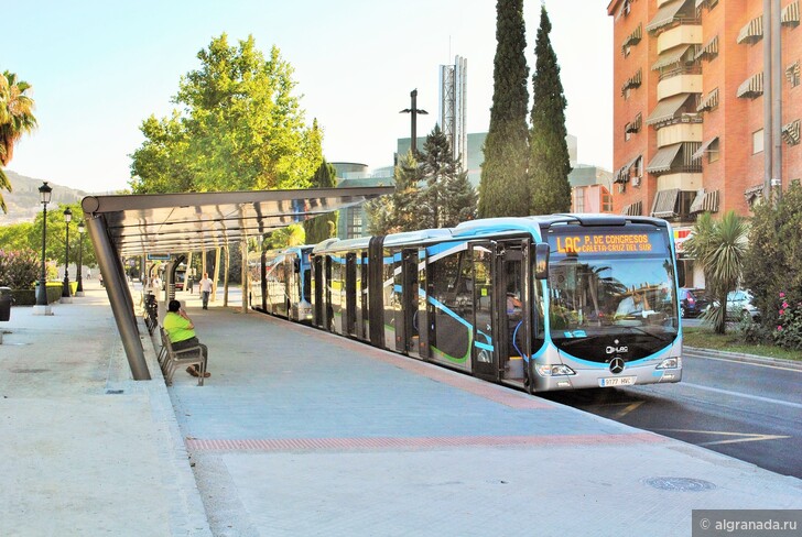 Как добраться от автовокзала до центра Гранады?