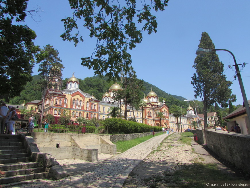Абхазия изнутри и снаружи