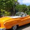 Один из редчайших и красивейших ретро-кабриолетов Гаваны.