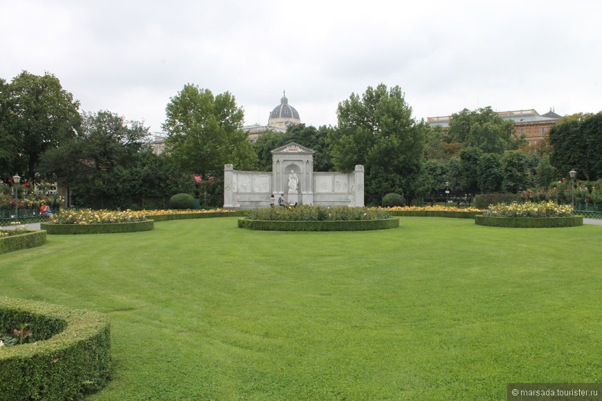 Старейший парк Вены