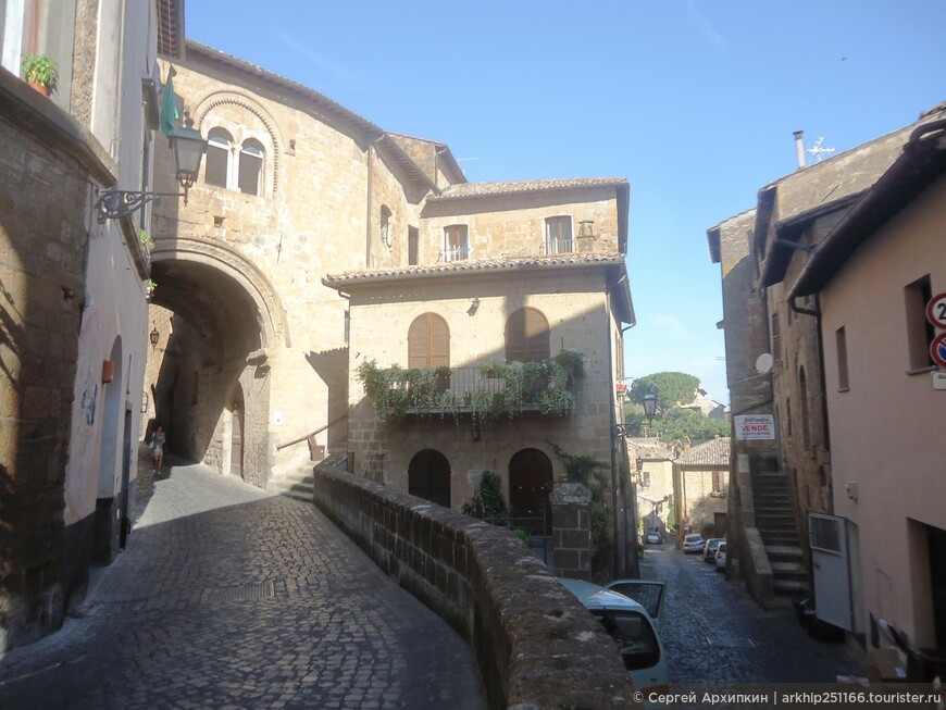 Самостоятельно по красивым местам и городкам вблизи Рима в регионе Лацио и немного Умбрии