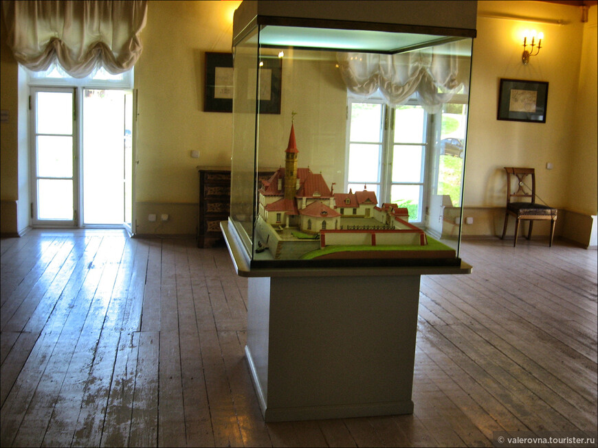 Приоратский замок в Гатчине