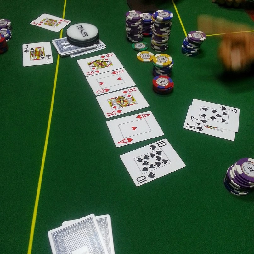 Покер в Китае