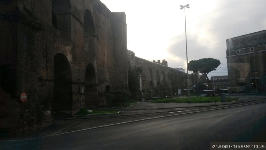 Рим и аутлет Castel Romano