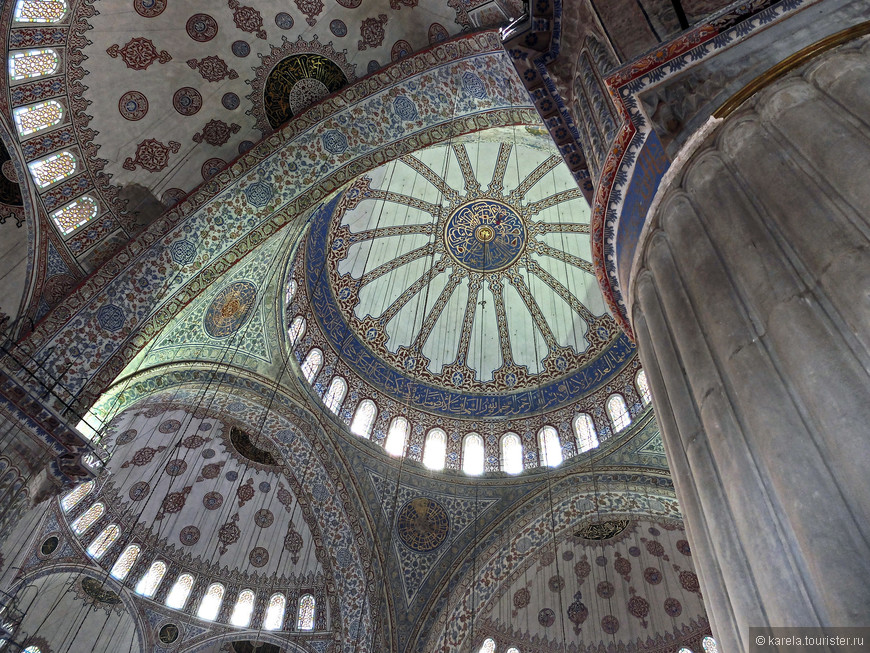 Купола Голубой мечети