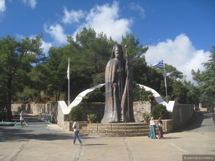Двое мужчин в Айя-Напе на Кипре