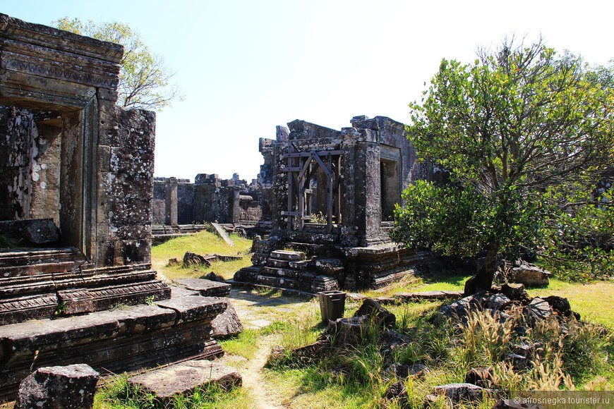Затерянные храмы Камбоджи: Преавихеа и Кох Кер