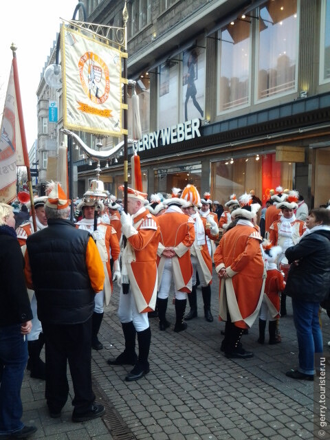 Карнавал на улицах Кёльна