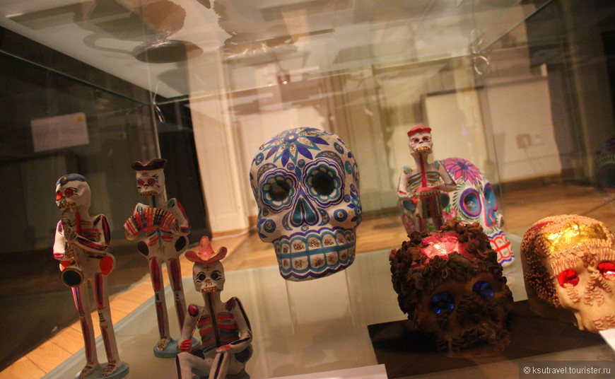 Музей Напрстек — азиатская, американская и африканская культура в Праге. Выставка Ритуалы смерти