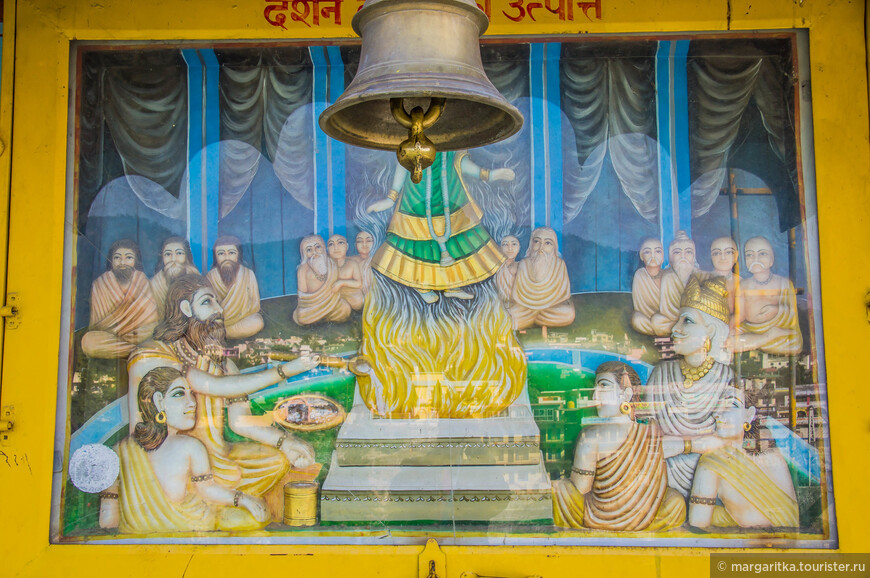 Trimbakeshwar (Tera Manzil Temple) храм. Ришикеш. Индия