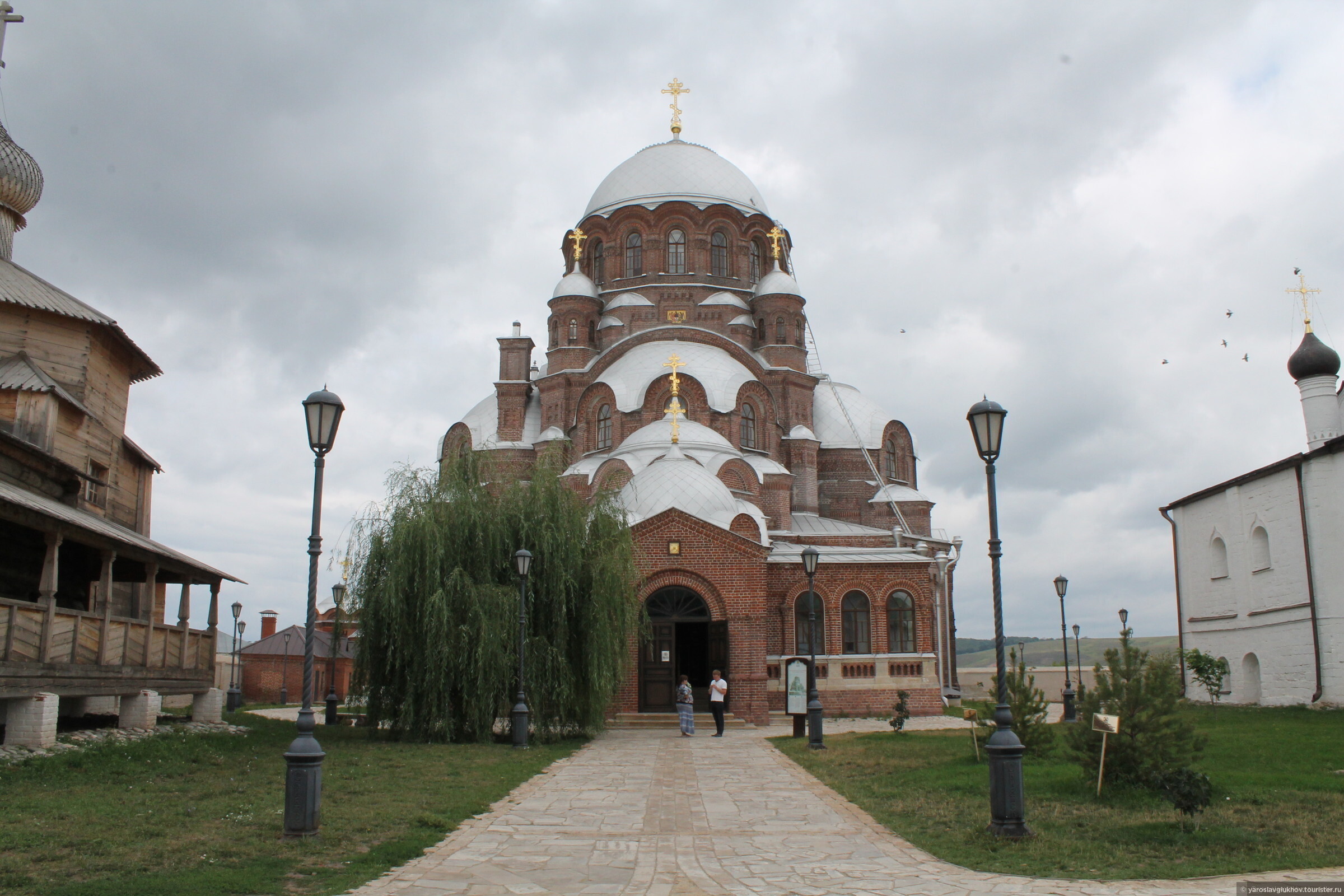 Остров град Свияжск церкви