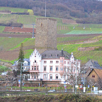 Замок Бозенбург.