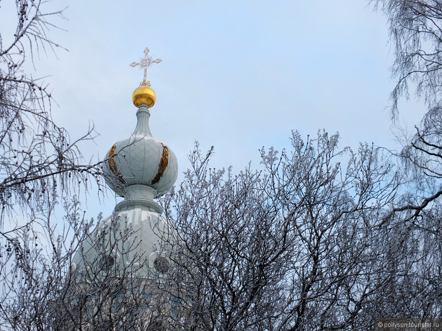 Пока течет Нева