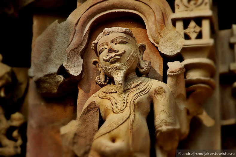 Кхаджурахо - храм Любви (Индия)
