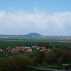 Со смотровой площадки замка видна священная чешская гора - Ржип