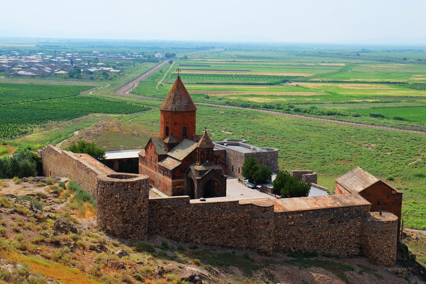 Смотрите на горы глазами медленными