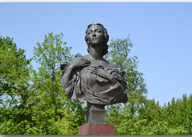 Городская скульптура Петербурга. II часть